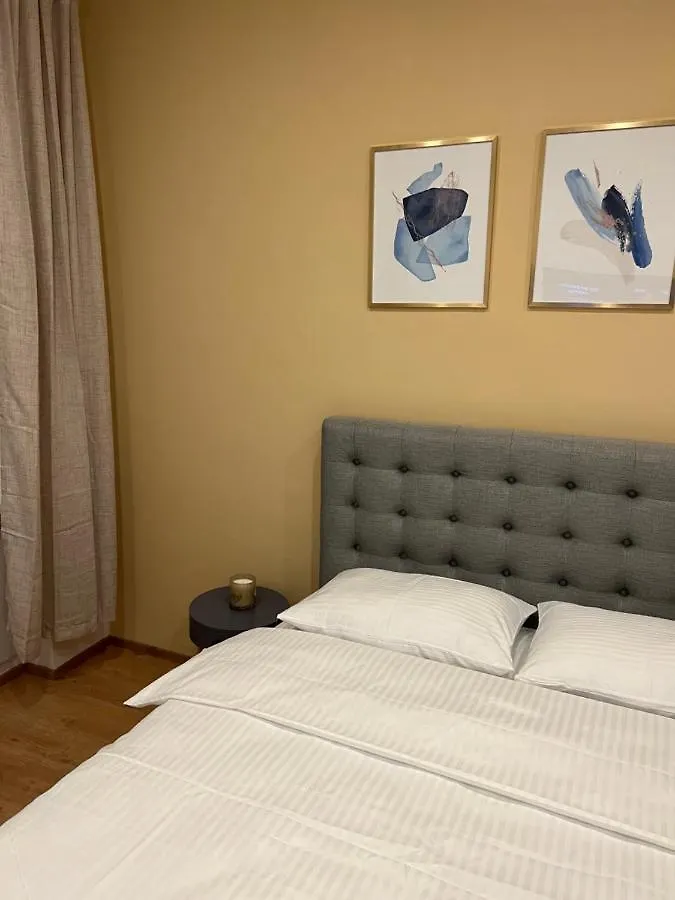 Apartment Near Metro & Netflix Wien 0*,